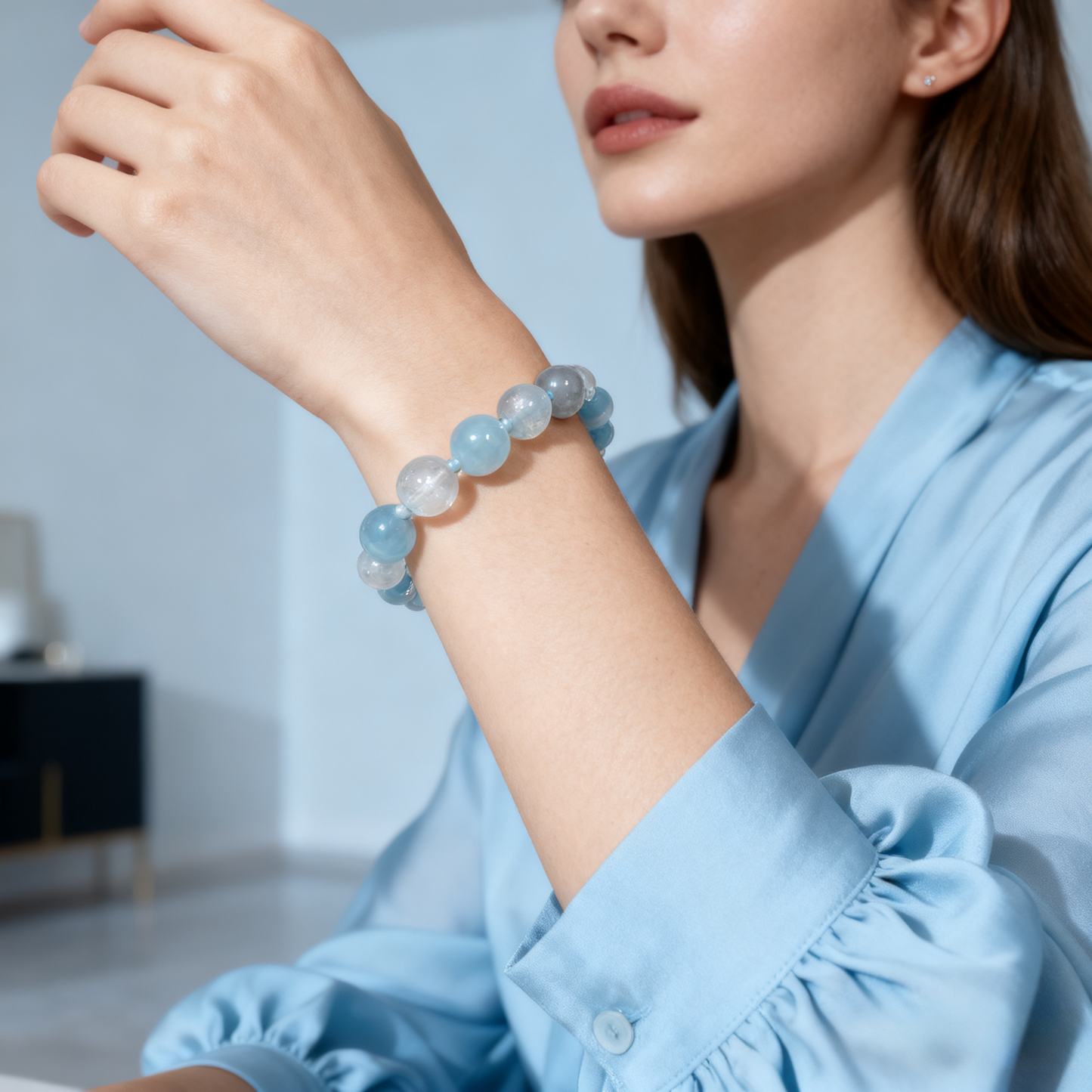 Aquamarine & Clear Quartz Clarity Bracelet – Communication + Focus